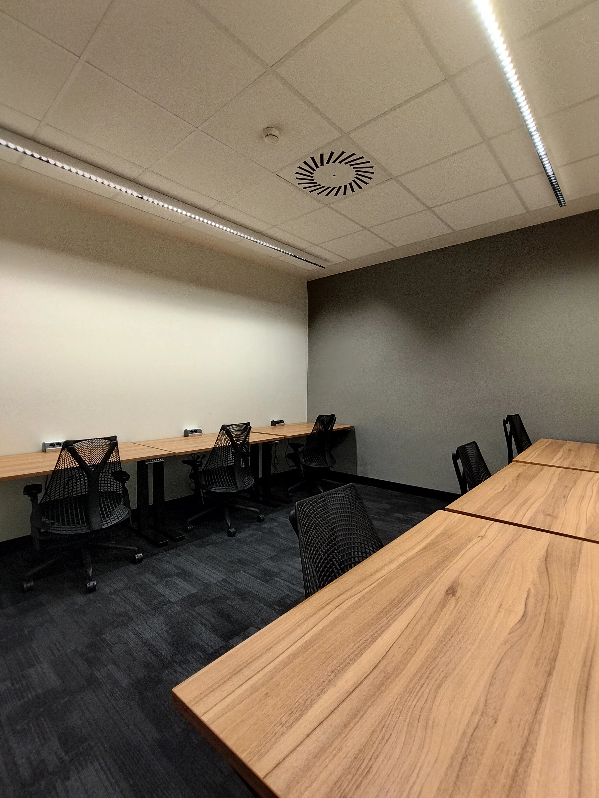 68501e4be582c2bca at Private Office for 6 people Office in Lisboa, Portugal
