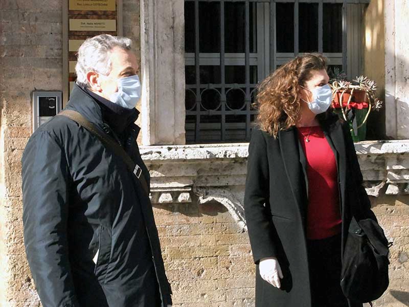 Consegnate porta a porta le mascherine cinesi Bravi ed Olimpia