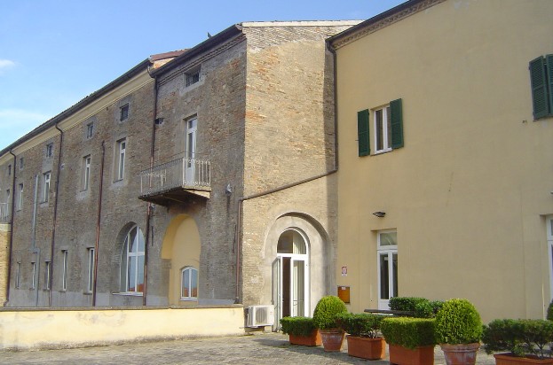 Recanati: agli Ircer 12 posti per il servizio civile universale ircer - cortile