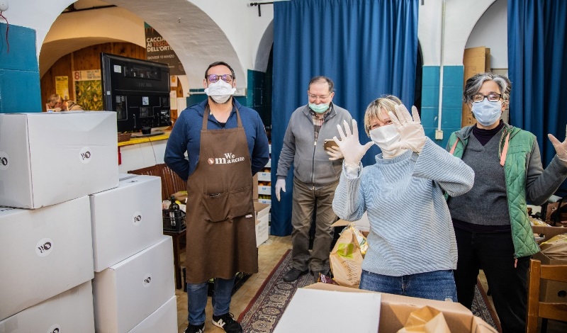 WeMarche dona più di 100 kg di Pasta Artigianale alle famiglie recanatesi in difficoltà we-marche-dono
