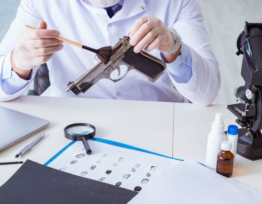 Armi da fuoco e balistica – rilievi sulla scena del crimine