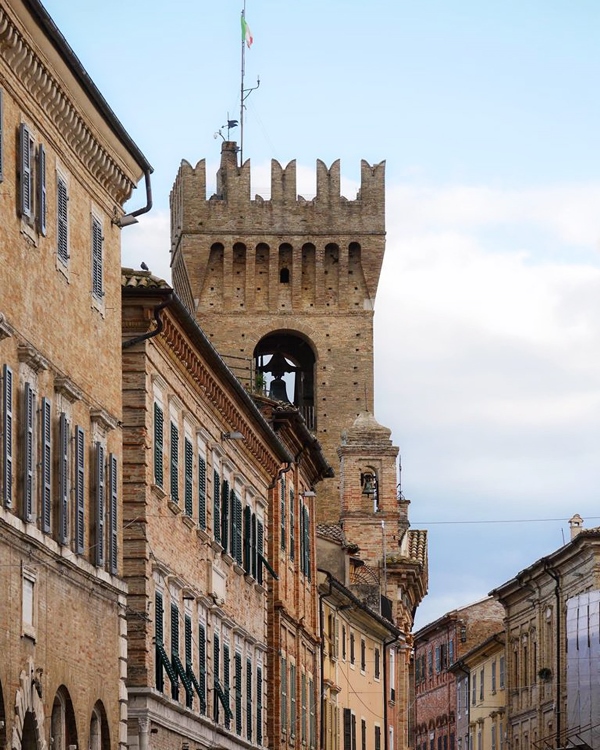 Il Sindaco Bravi e gli Assessori incontrano Confindustria Confcommercio Confartigianato e Sindacati