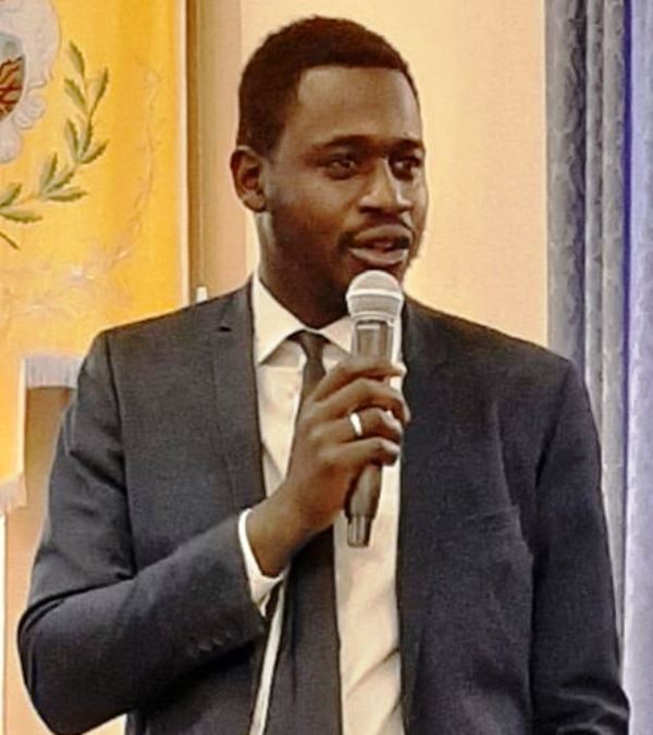 Recanati: contestata una sosta troppo lunga e troppo calda nella sede dei Vigili urbani