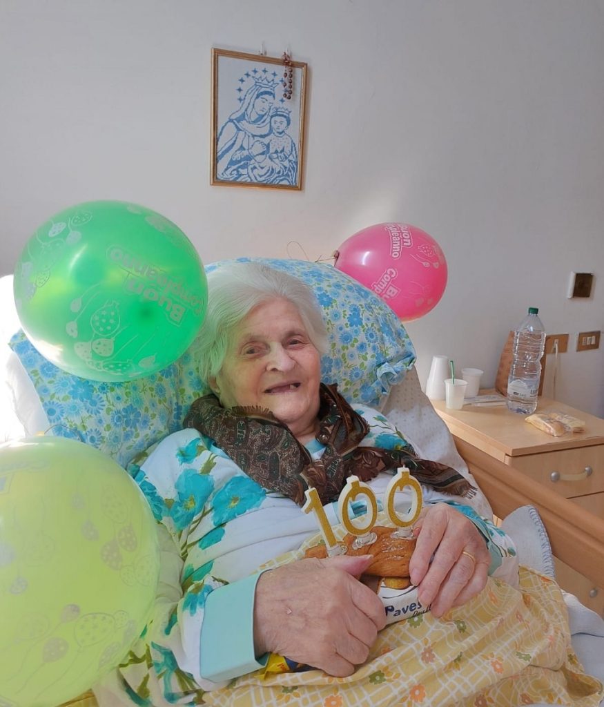 Montefano festeggia i 100 anni di Ines Smorlesi