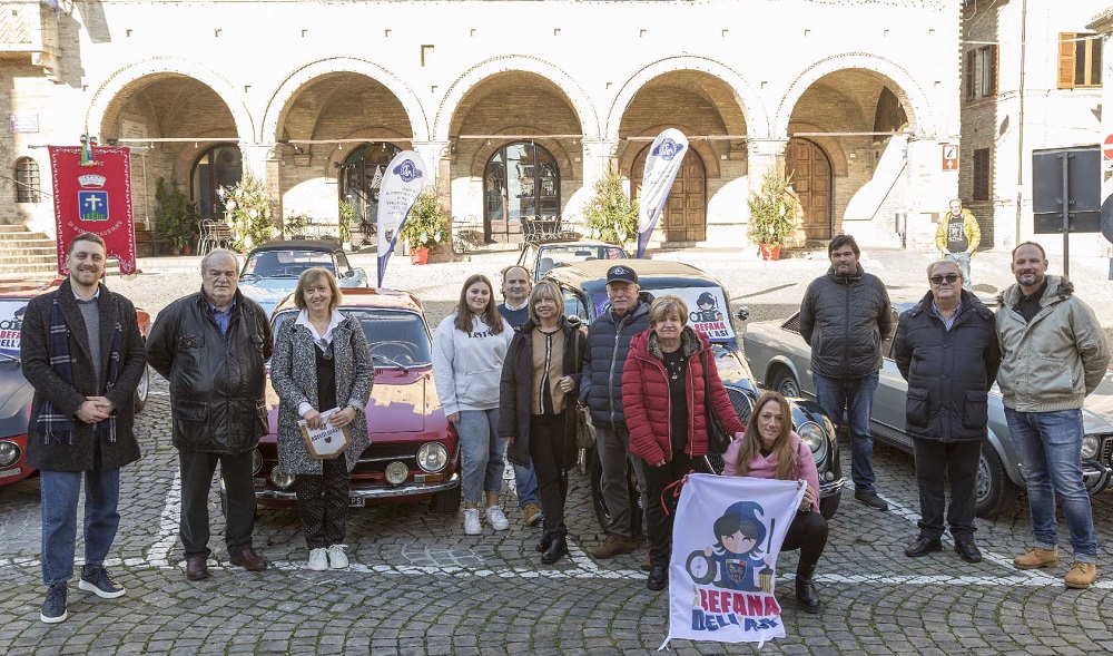 Il Caem/Scarfiotti apre la stagione con la donazione di Montecassiano per la “Befana dell’Asi”