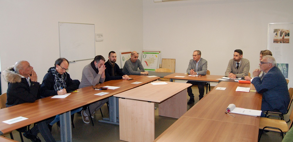 Crisi gruppo Mondial a Porto Recanati, l’assessore regionale incontra i sindacati