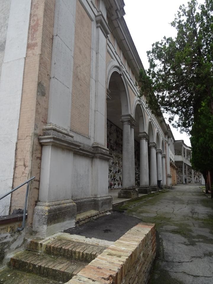 Sarà inaugurato domani mattina l’impianto semaforico al cimitero comunale di Montefano
