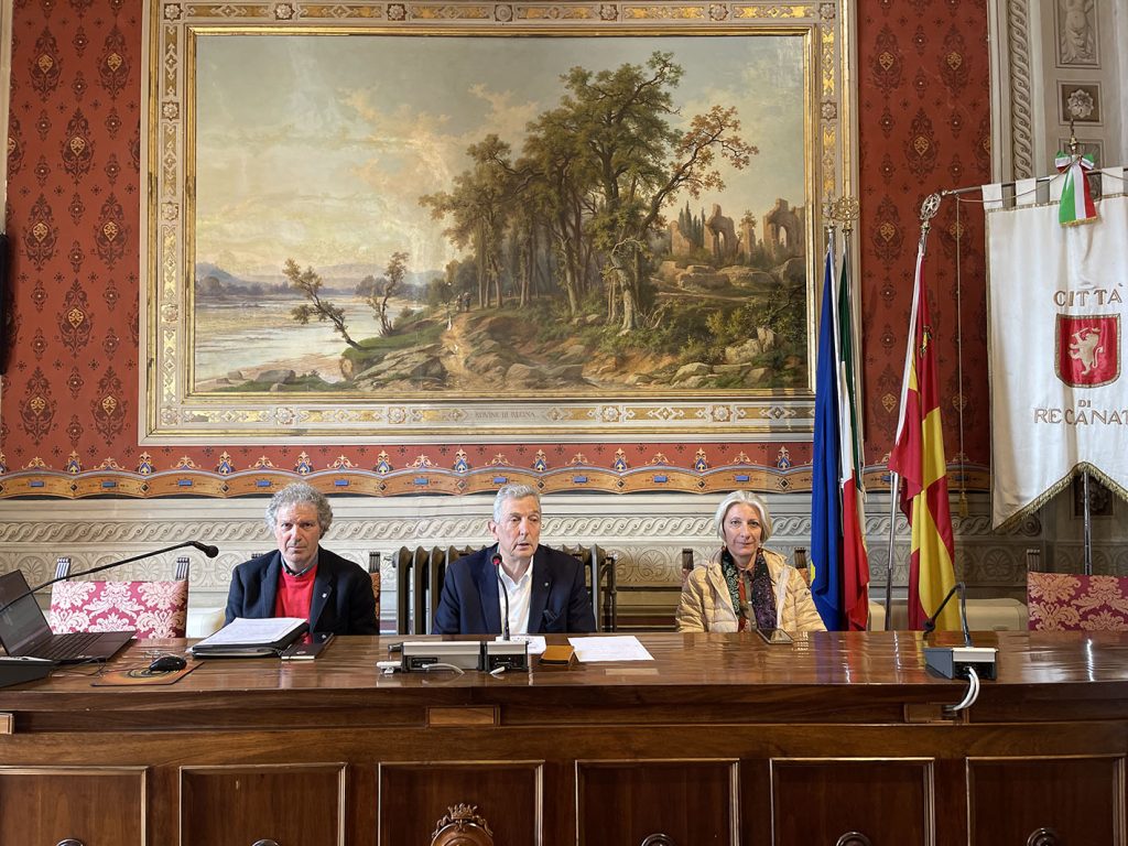 RECANATI al via la I° edizione della Festa della Birra sabato 20 e domenica 21 maggio in Piazza Giacomo Leopardi