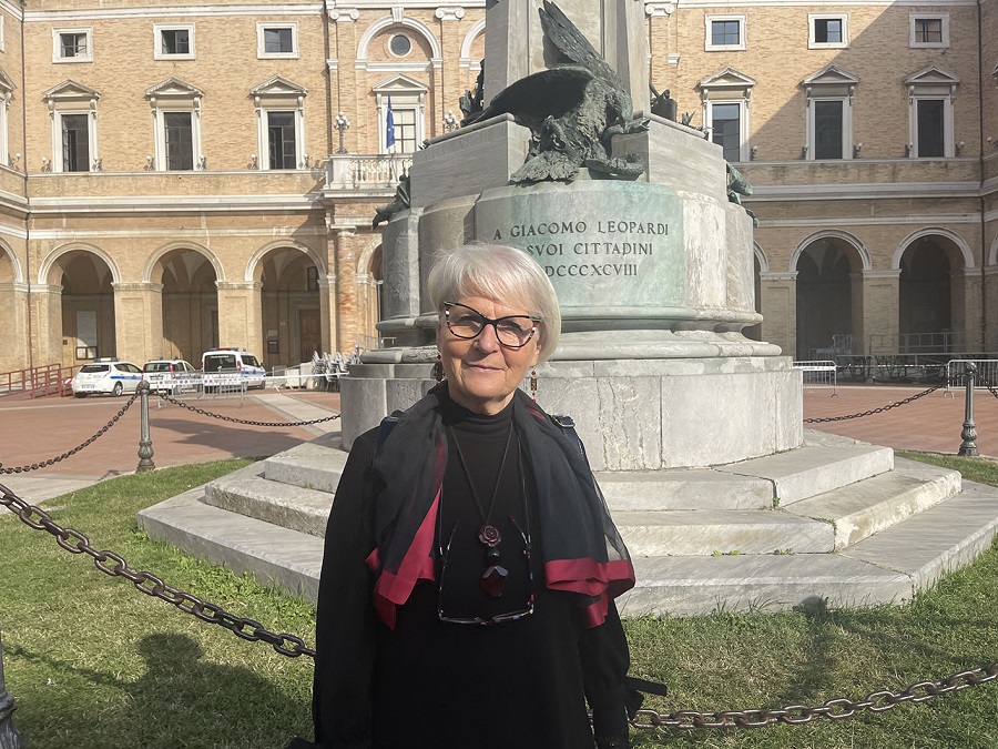 Nascono le comunità energetiche rinnovabili per abbassare il costo della bolletta.