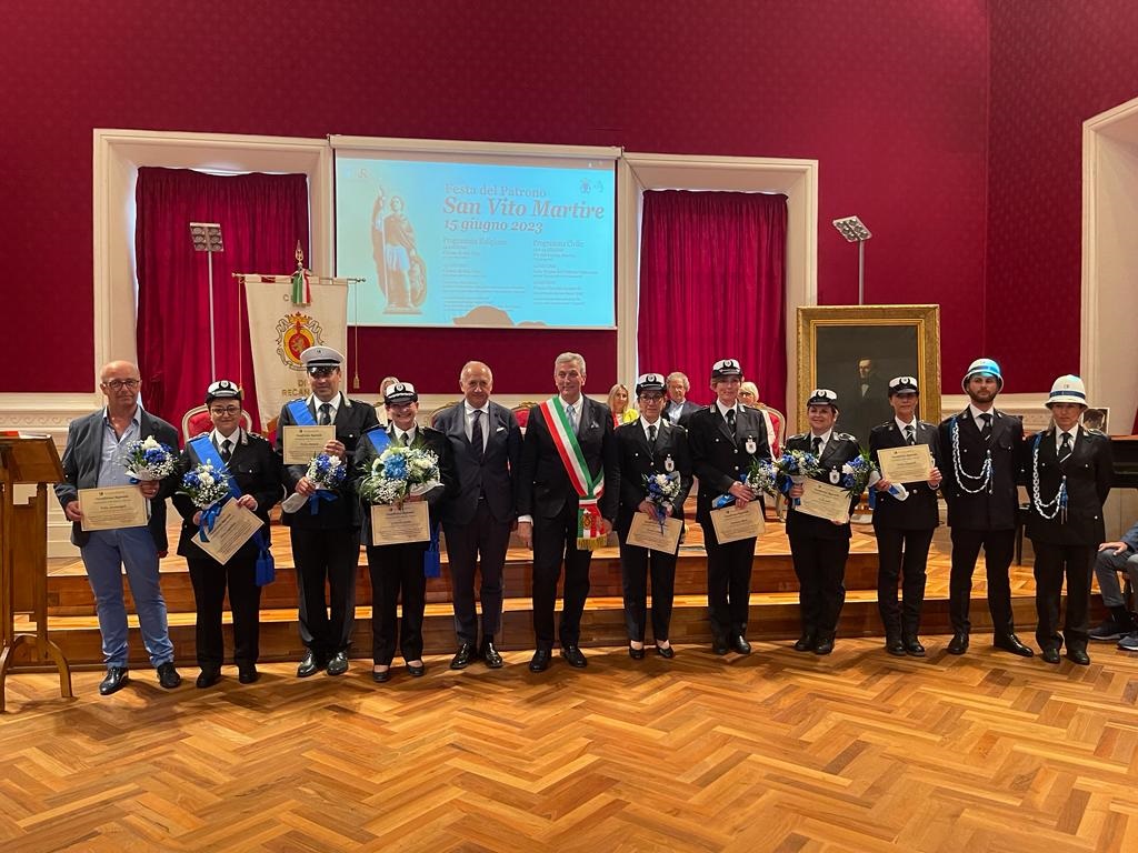 Distribuite le benemerenze ai cittadini ed aziende recanatesi