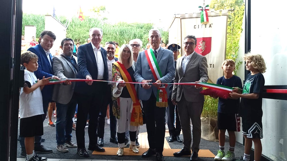 Recanati: inaugurato il palazzetto dello sport oggi con 2000 posti