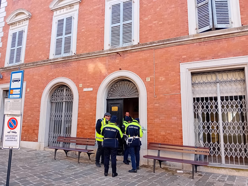 Recanati. Trovate morte in casa le sorelle Stortini