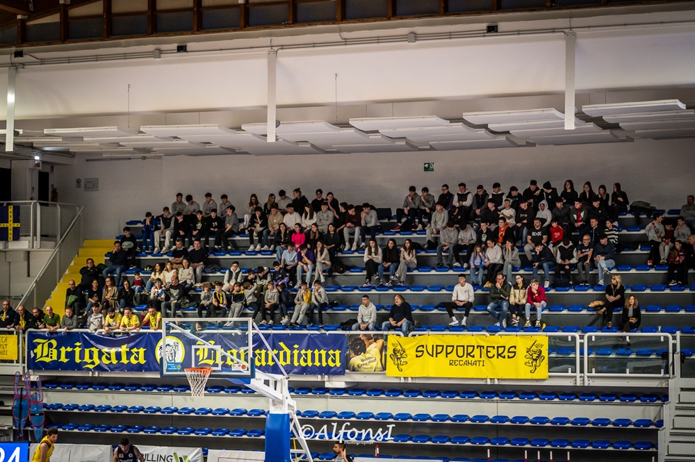 Recanati. Svethia-Sutor: disposizioni per accesso al PalaCingolani-Pierini