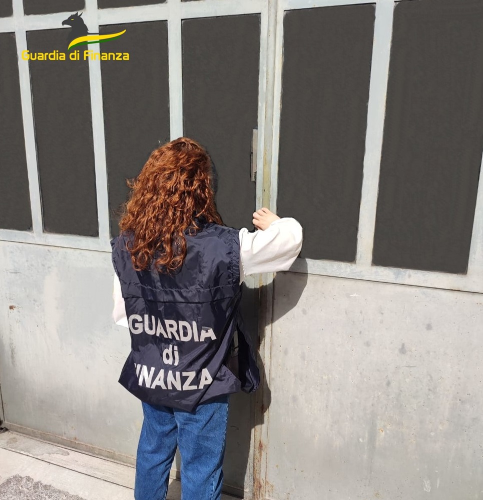 Scoperta dalle Fiamme Gialle di Camerino un’officina meccanica sconosciuta al fisco