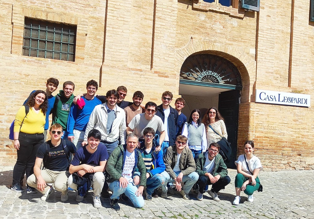 Tour universitari di Bologna in visita ai luoghi leopardiani