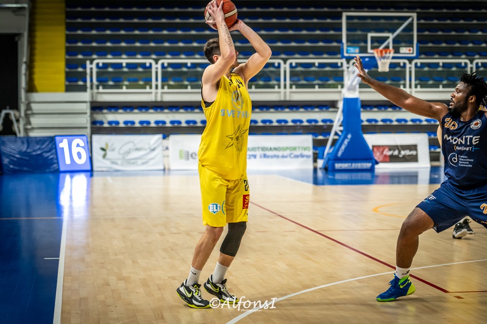 Stop Svethia, al PalaFoccià Perugia vince 52-47