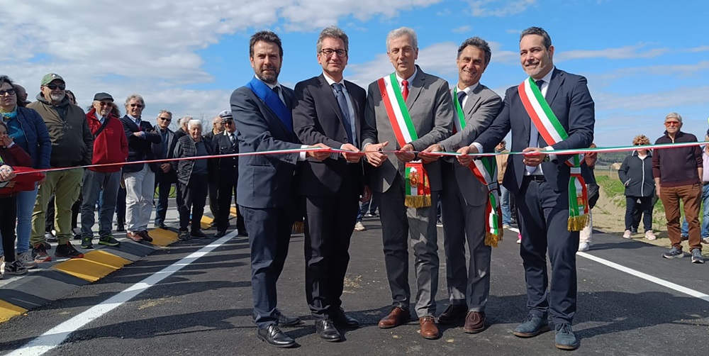 RECANATI: inaugurata la nuova bretella della zona industriale Squartabue