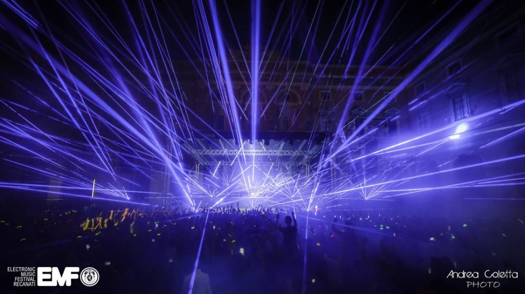 Recanati. Venerdì 26 Luglio in piazza Giacomo Leopardi ritorna l’EMF Recanati – Electronic Music Festival