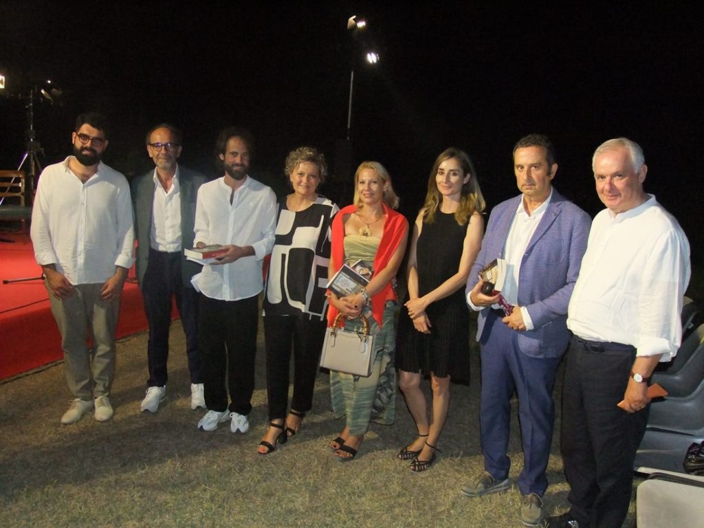 Una bella serata di letteratura e di musica con “Le parole dell’amore” all’Orto sul Colle dell’Infinito a Recanati.