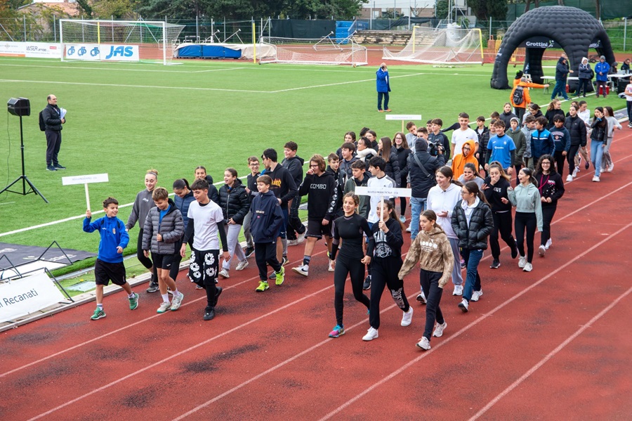 La scuola “Patrizi” trionfa alle Mini Olimpiadi di Recanati