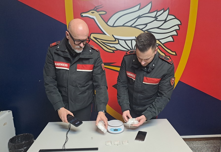 Porto Sant’Elpidio, i Carabinieri di Osimo arrestano un 25enne per detenzione ai fini di spaccio di cocaina