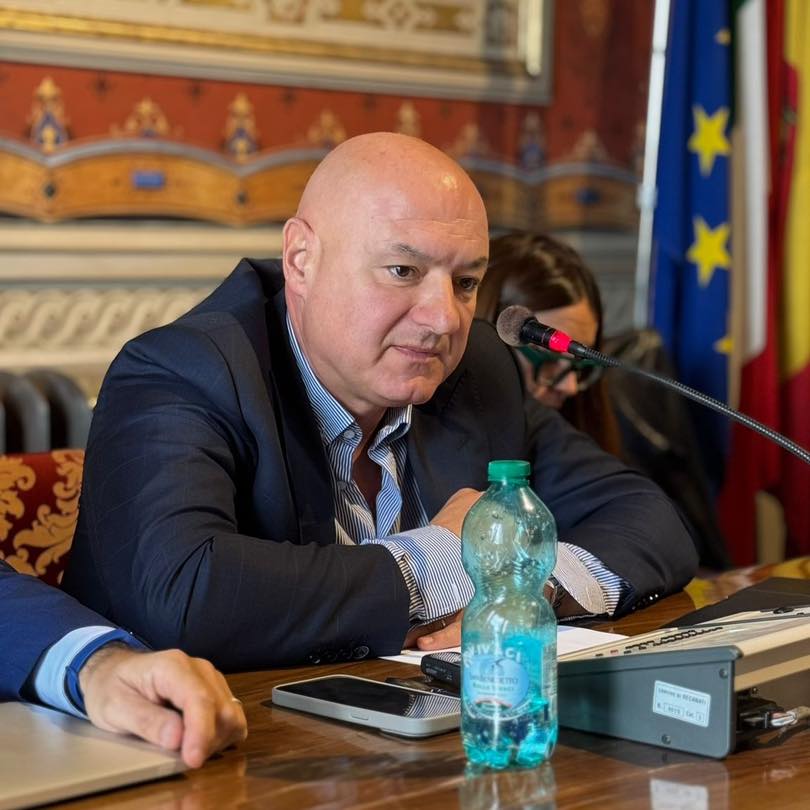 Recanati, opposizione abbandona aula consiliare. Pepa: “Gesto incomprensibile”