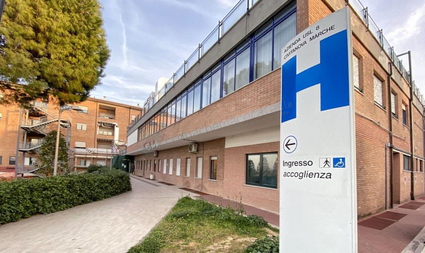 Colpisce un infermiere al Pronto Soccorso di Civitanova. Denunciato dalla Polizia un ultrasessantenne