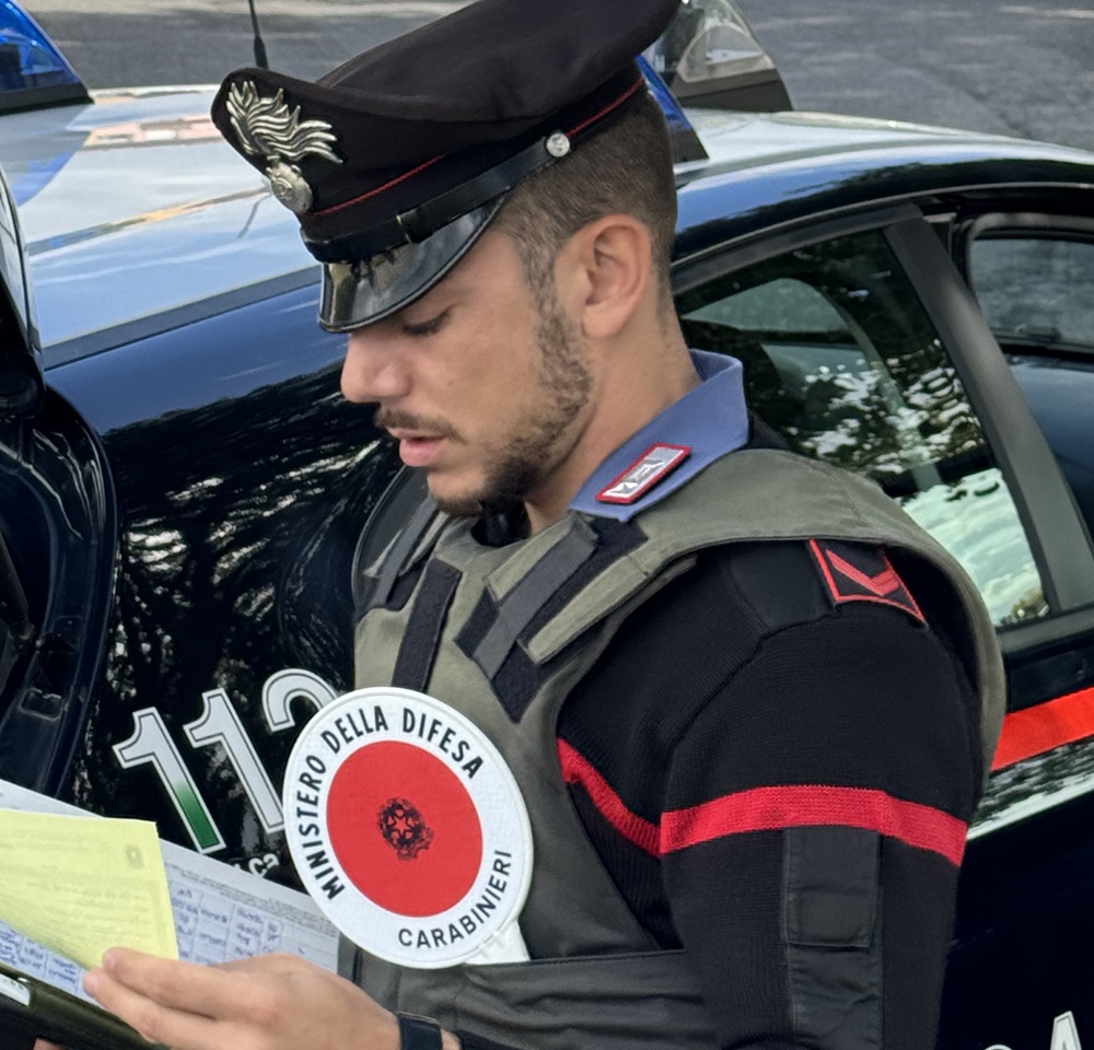 Cingoli: denunciati 2 napoletani per truffa online