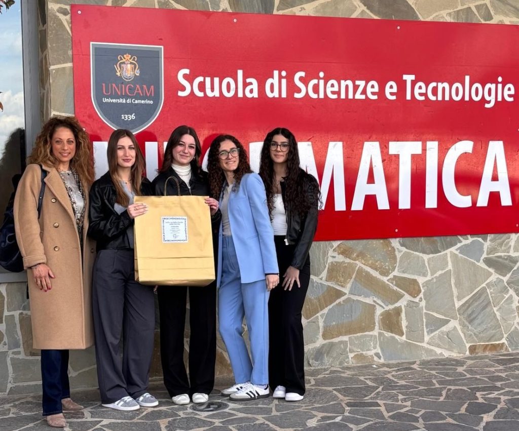 “Sulla via della parità”: ancora un importante riconoscimento per l’indirizzo Scientifico del Liceo Leopardi di Recanati