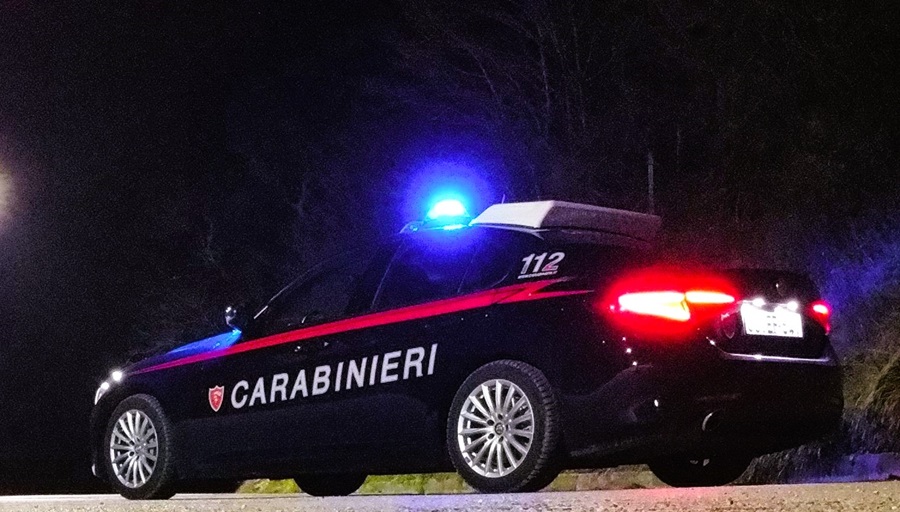 Camerano. Spiava le colleghe di lavoro con una spycam. Denunciato dai Carabinieri.