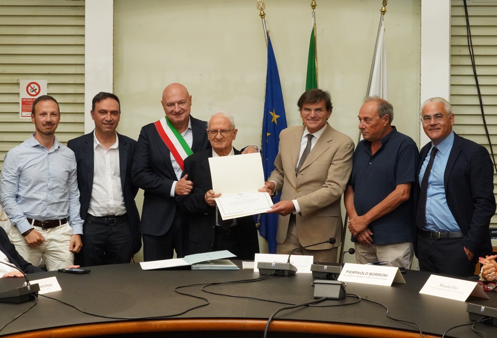 Encomi regionali per le realtà di Recanati. Il sindaco Pepa: “Motivo di orgoglio”