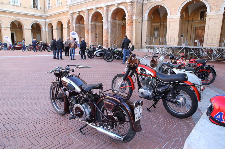 Domenica la 4^ rievocazione del Circuito “Colle dell’Infinito” per moto d’epoca a Recanati