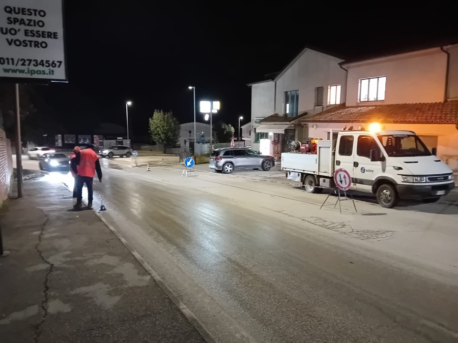 Perdita d’acqua in via Cupa Madonna di Varano: intervento urgente di Astea