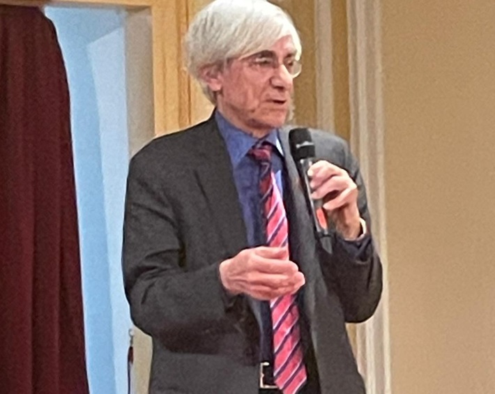 Angelo D’Orsi a Recanati: “Un fatto grave, nel Paese cresce un clima di censura”