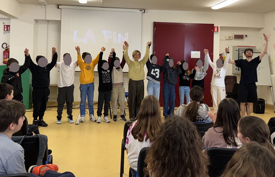 Recanati. Il francese che entusiasma: alla scuola Patrizi si impara divertendosi tra teatro e musica