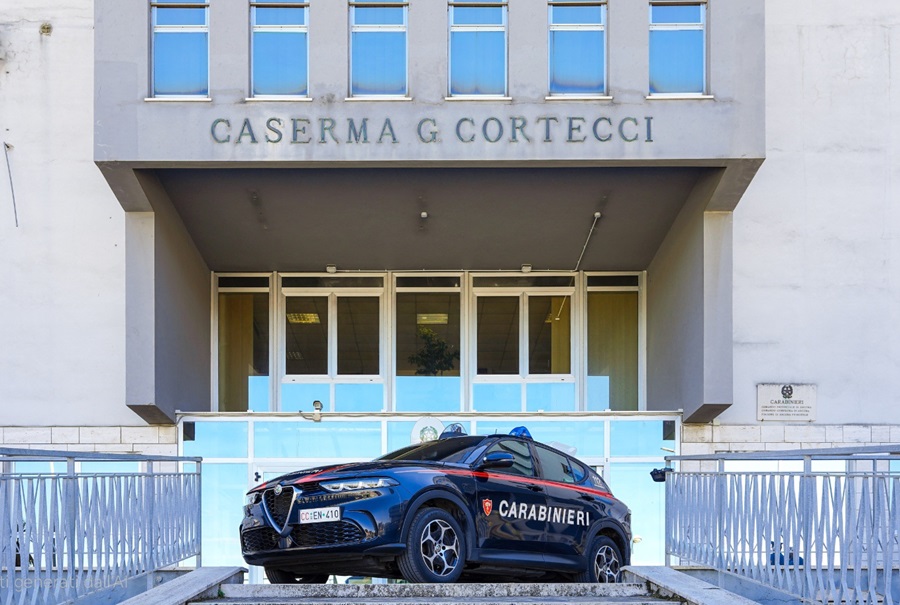 Ancona. I Carabinieri sventano un furto d’auto e catturano un latitante ricercato per omicidio in Francia
