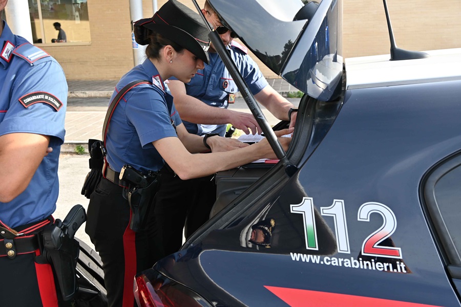 Monte San Giusto: Finti guadagni online, scoperti e denunciati dai Carabinieri i responsabili di una truffa per oltre 4.000 euro.
