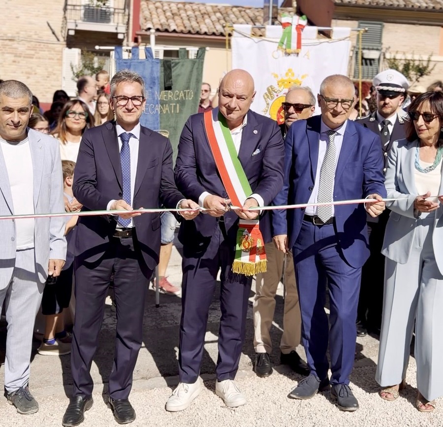 Recanati, taglio del nastro per il Parco dei Torrioni
