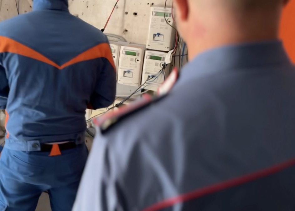 Montecosaro, furto di energia elettrica ai danni di “E-Distribuzione”: denunciata la presidente di una cooperativa sociale