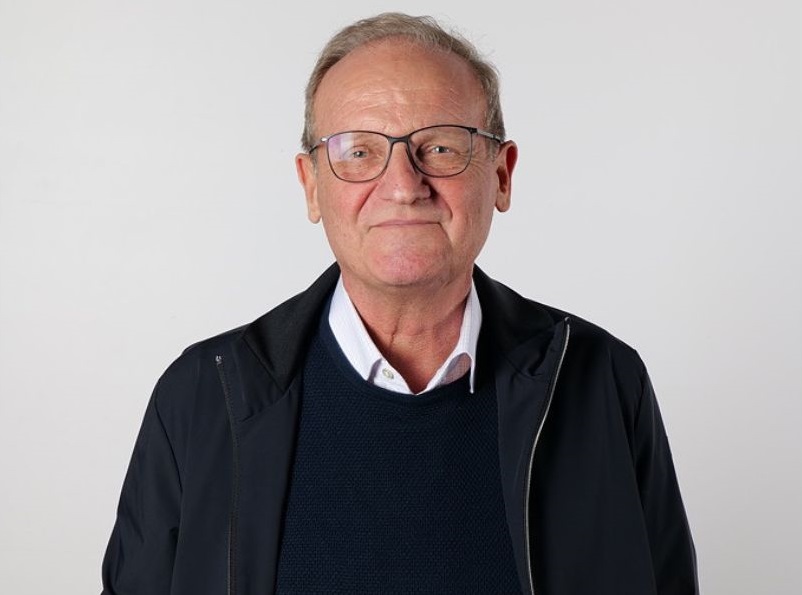 Montefano. In pensione, dopo 40 anni di attività, il Dottor Claudio Pianesi