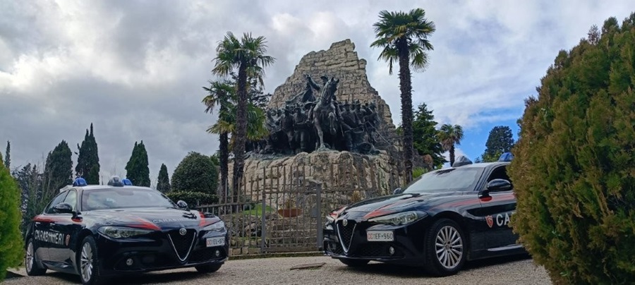 Castelfidardo: sequestrate armi improprie a un automobilista
