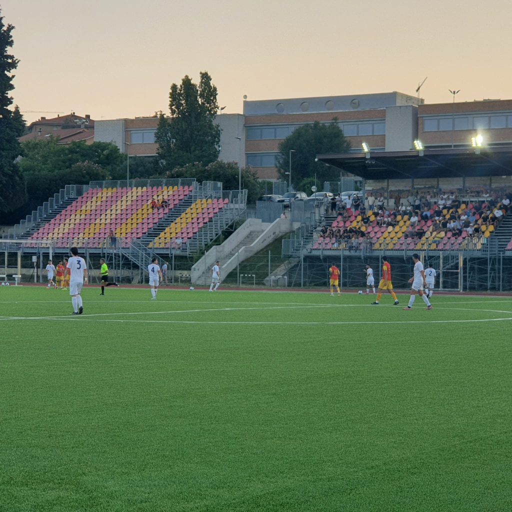 Nel girone della Recanatese anche le umbre, in Coppa Italia derby con la Maceratese