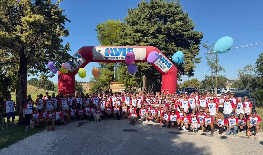 Grande successo per la camminata organizzata dall’Avis Recanati