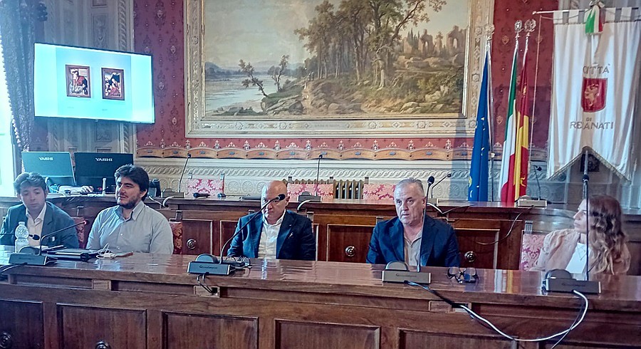 L’Annunciazione di Lotto per sei mesi in Germania: a Villa Colloredo la copia d’autore di Cesare Peruzzi accanto alla Madonna di Cranach