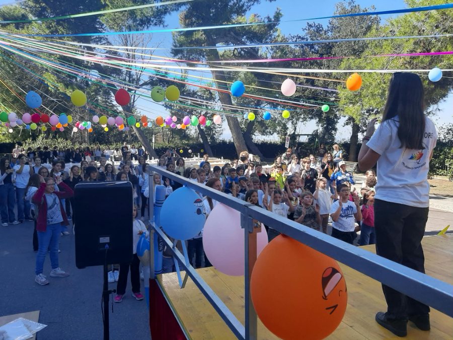 Recanati, “Wow che festa!”: in 250 alla Festa del Ciao dell’Acr della parrocchia di San Francesco Balli alla Festa del Ciao Acr della parrocchia San Francesco di Recanati