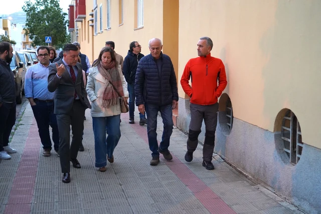 Teodoro Sosa se reúne con los vecinos de La Galera