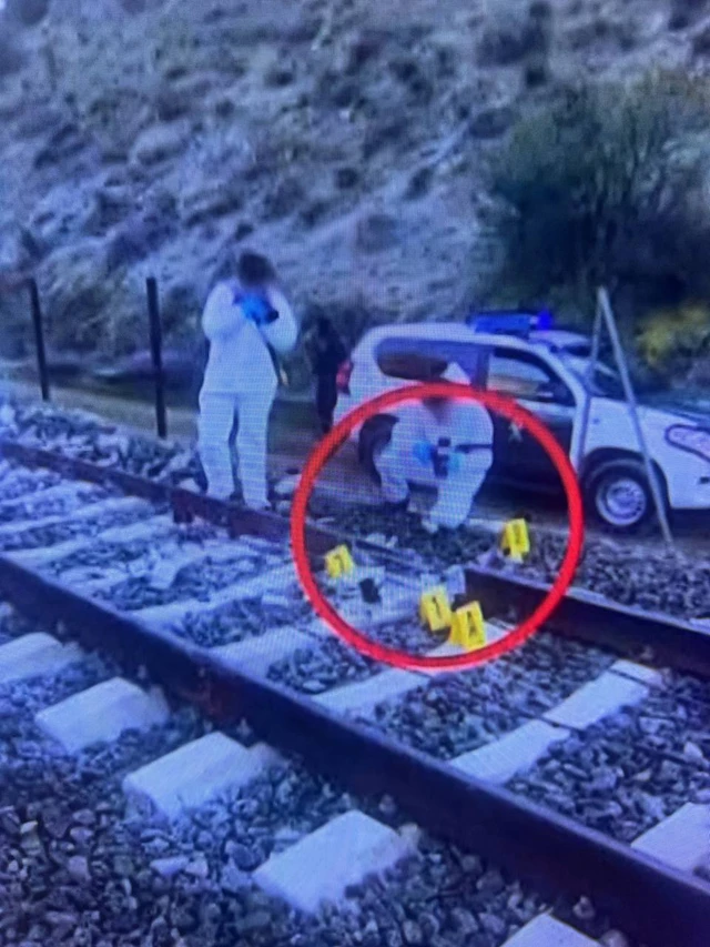 El raíl número 23117 saltó e hizo descarrilar al tren Iryo en el trágico accidente de Adamuz