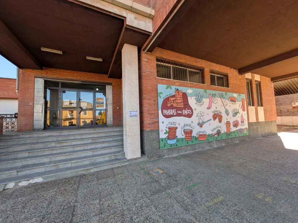 Mural en el CEIP Teodosio El Grande de Coca (Segovia)
