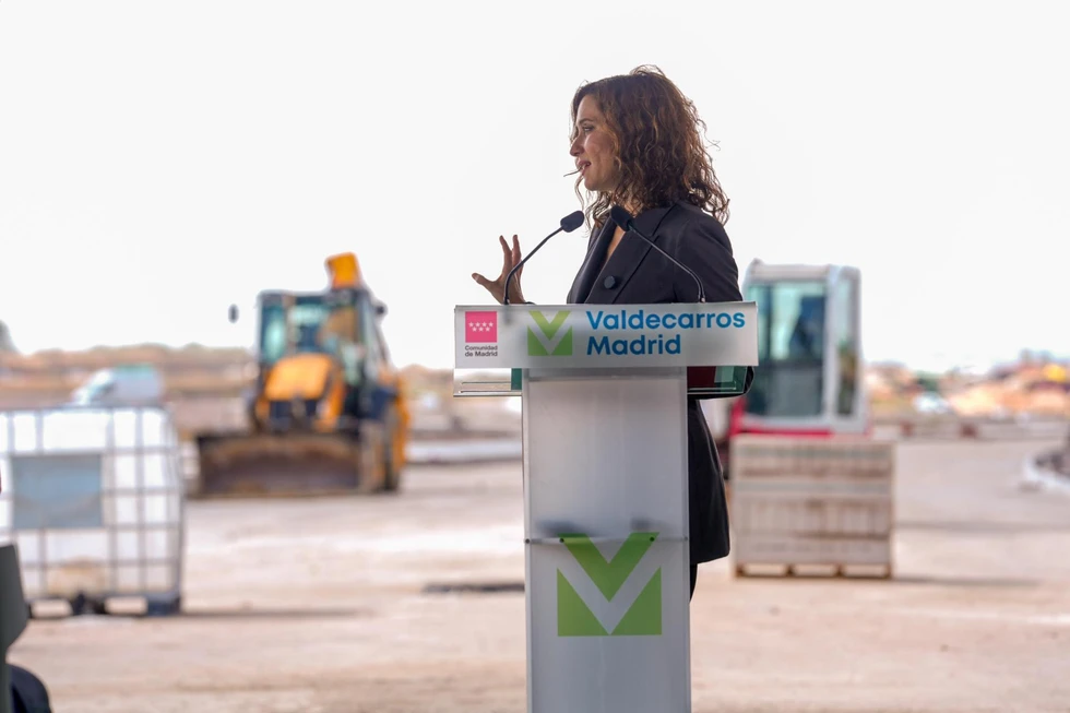 Díaz Ayuso en Valdecarros, uno de los mayores desarrollos urbanísticos de Europa: “Creemos en la libertad de compra, alquiler e inversión sin trabas”