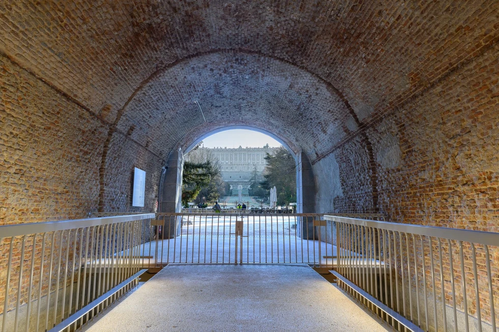 Tramo histórico del Túnel de Villanueva en los Jardines del Campo del Moro